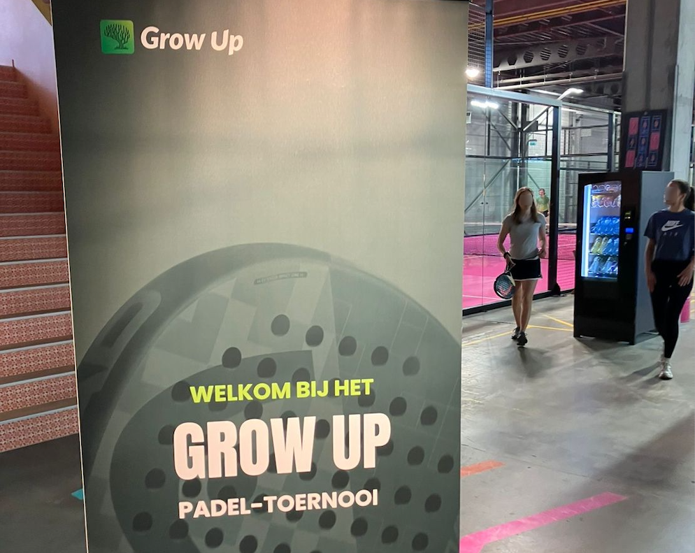 Grow Up Digital x Crowny Padel.