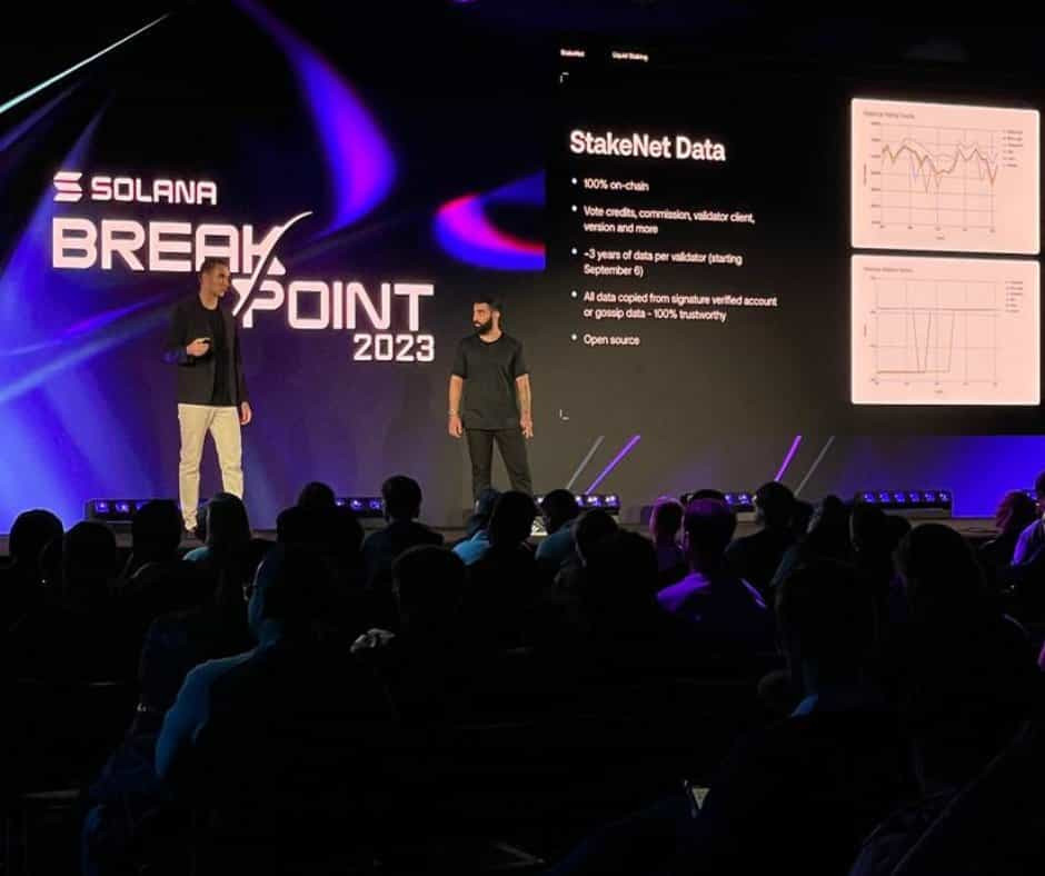 quincy inna attending a speaking event at breakpoint 